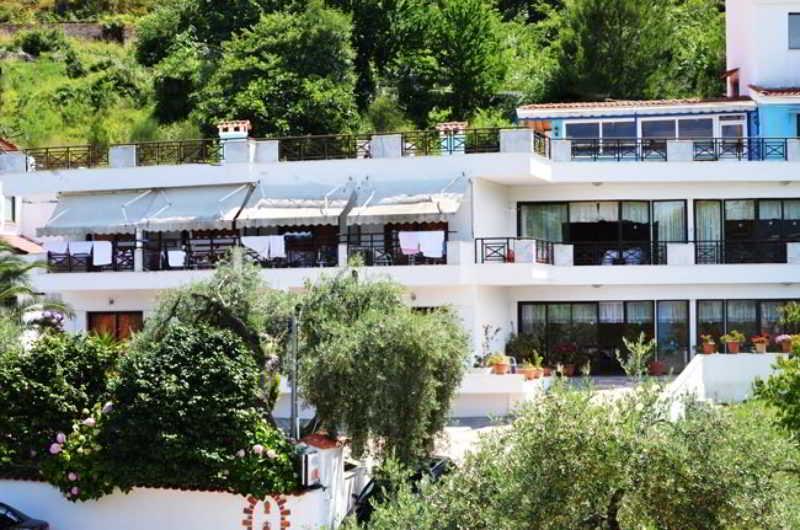 Hotel Aloe Skala Potamias  Exterior photo